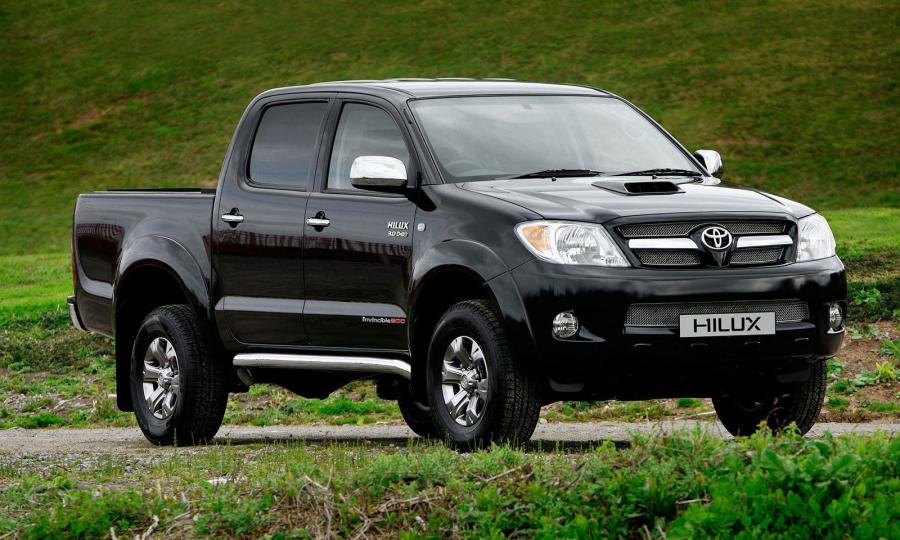  Toyota Hilux Invincible 200 2009 года  (фото 6 из 9)